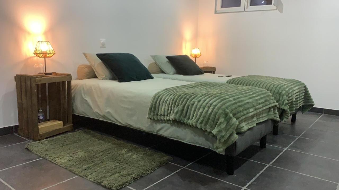 Aux Fines Bulles Gite Et Chambres D Hotes Neuve-Maison Eksteriør billede